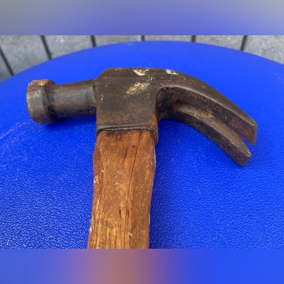Early 20th Century Wooden Shaft Claw Hammer Functional Antique - Picture 11 of 16